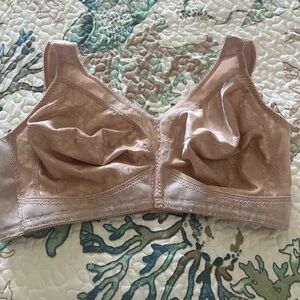 PLAYTEX 18 HOUR NUDE 4693 original comfort strap support bra 42D Lace Soft Pink